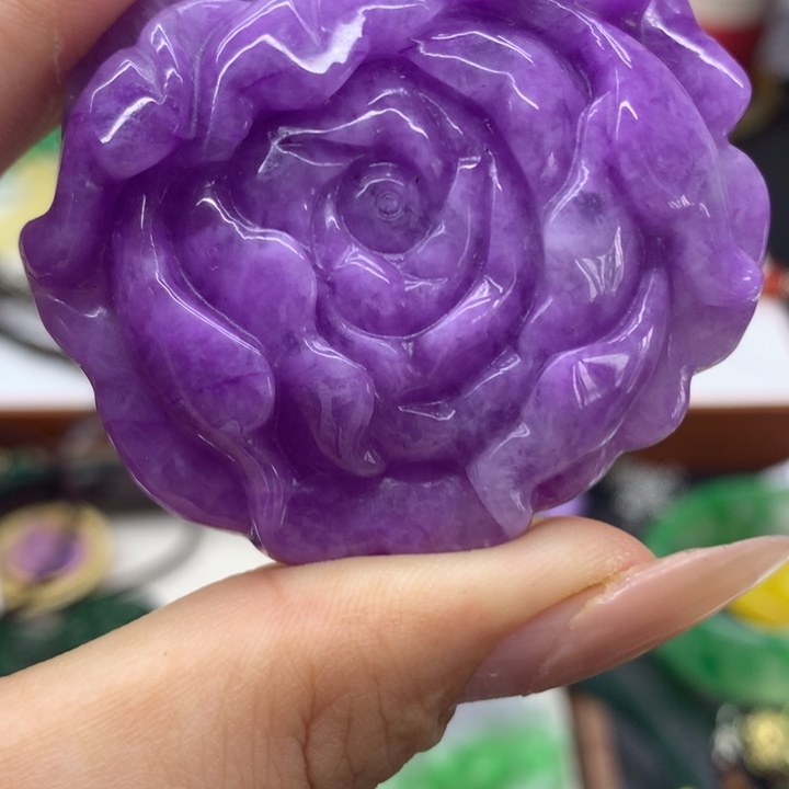 颈饰未镶嵌翡翠吊坠