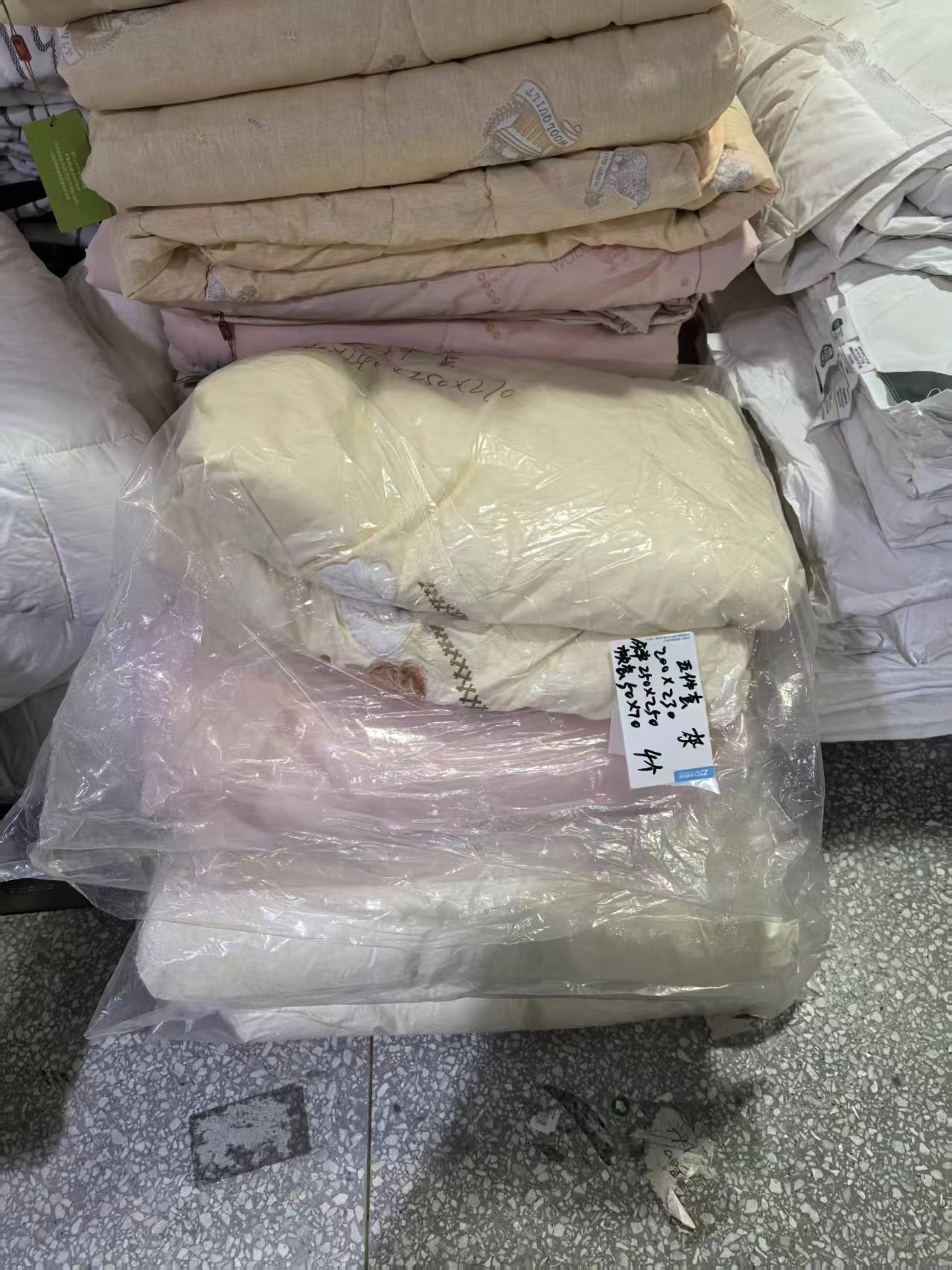《厚广家》3楼200×230杂款全棉被套五件套 发1套 不挑款