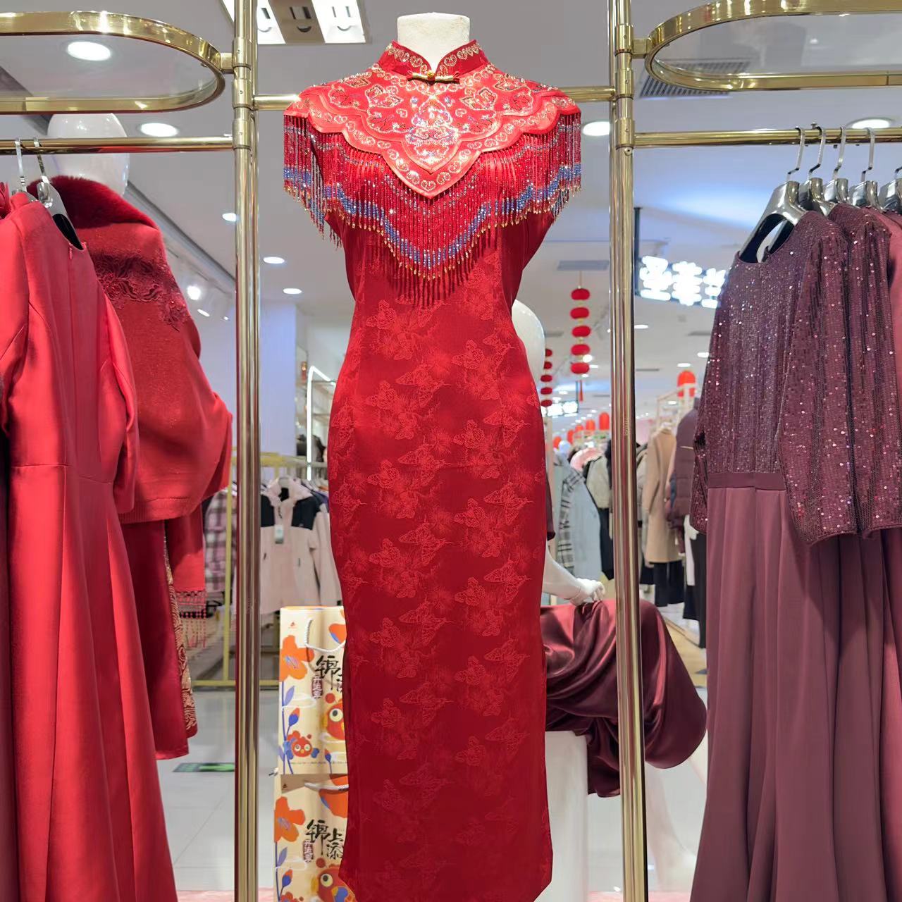 2025新款流苏款旗袍高端婚醋酸旗袍裙喜婆婆喜妈妈婚宴装气质显瘦