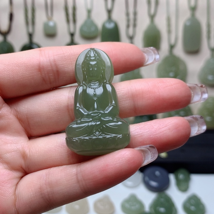 和田玉吊坠未镶嵌