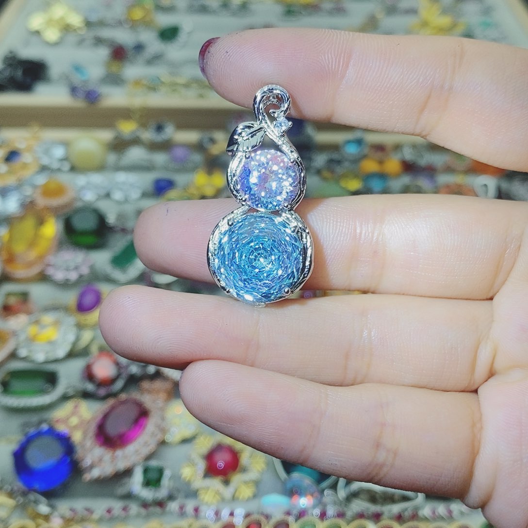 【闪购商品】托帕石耳饰银S925镶嵌