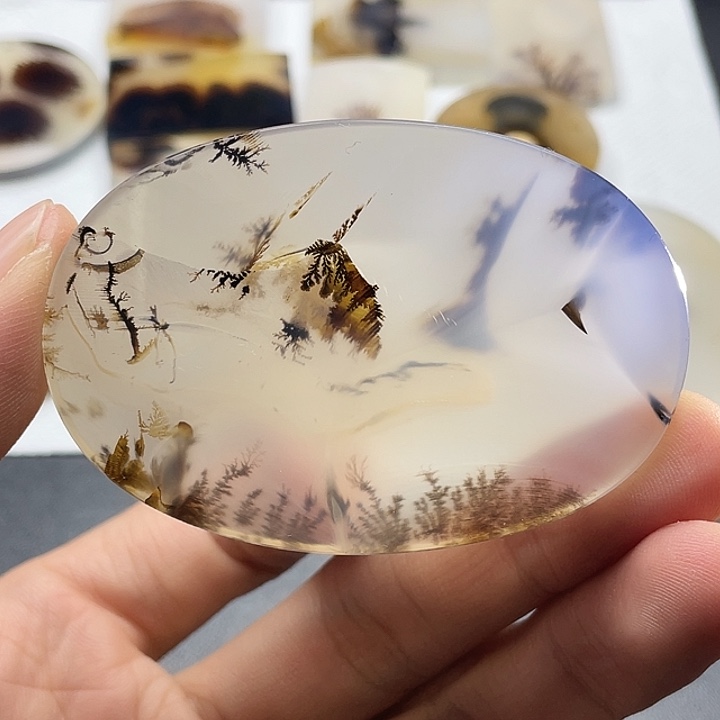 小***8玛瑙/玉髓未镶嵌颈饰