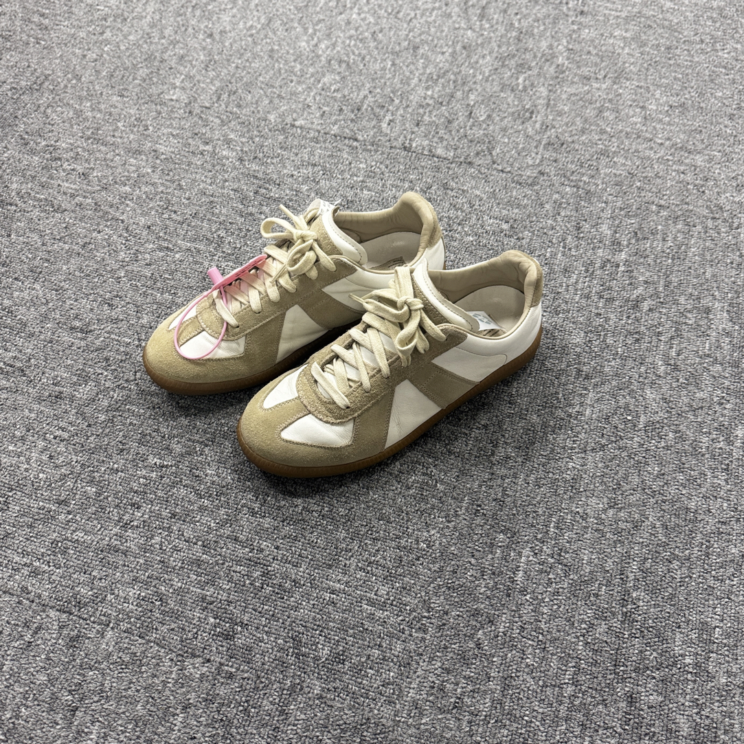 99新 AMIPARIS 马吉拉 德训鞋38码