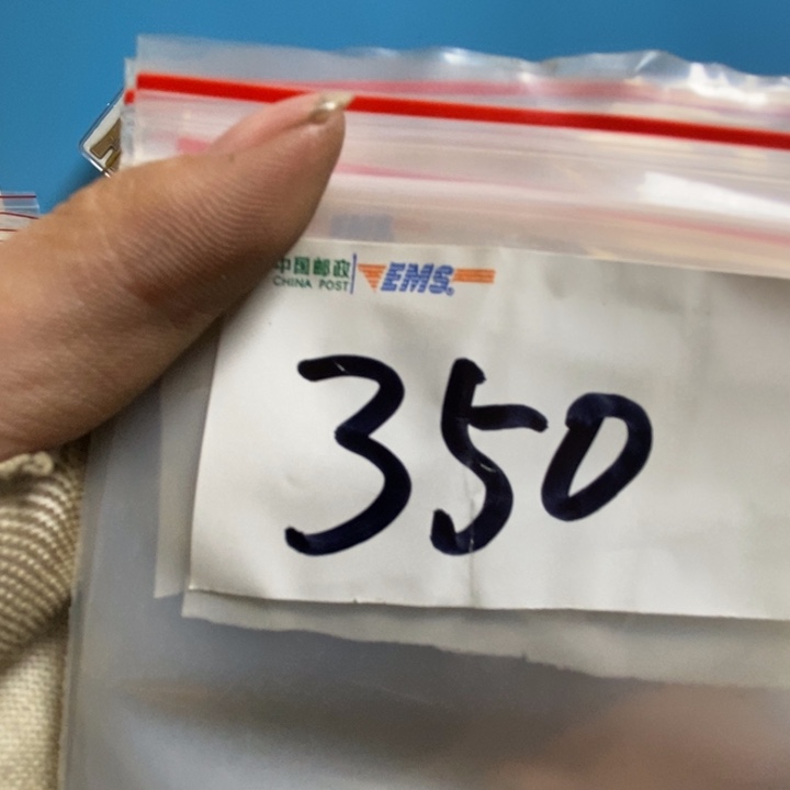 沧***粟娜娜文玩杂项专属链接