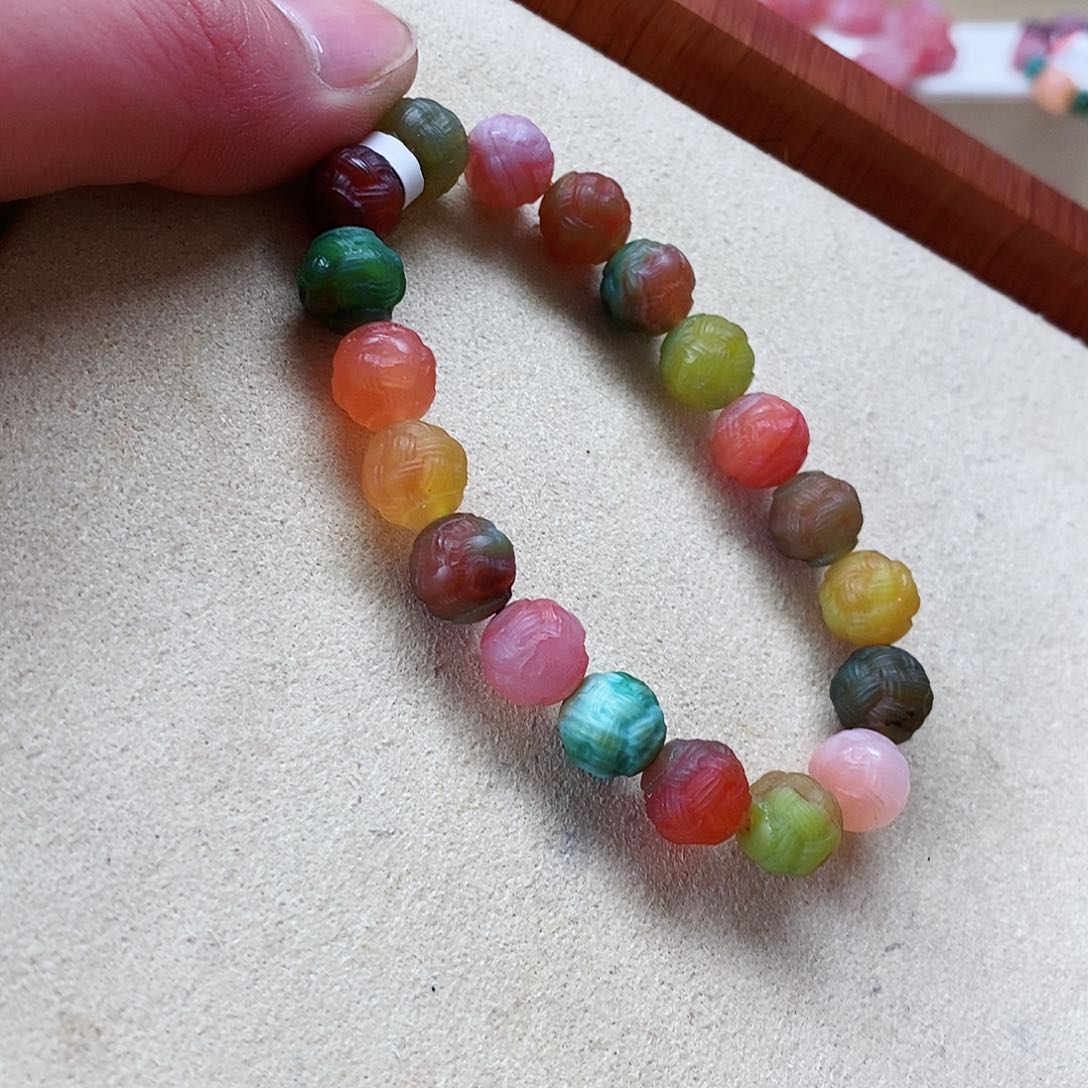 玛瑙手饰未镶嵌盐源038