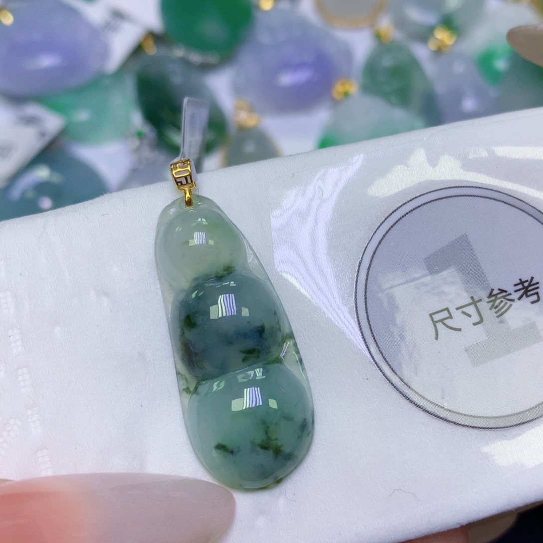 翡翠18K金镶嵌颈饰天然缅甸翡翠a货百元以上9元证书费自理