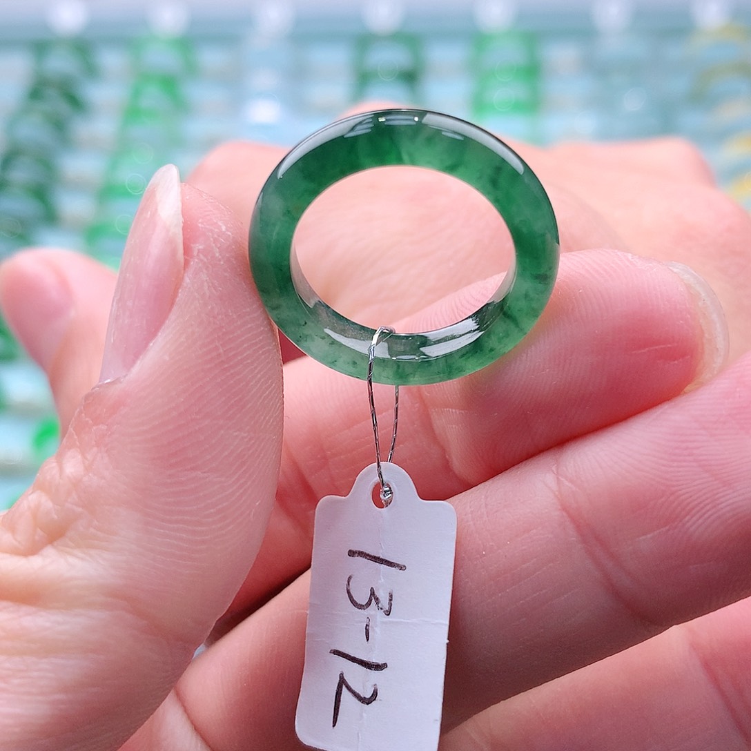 翡翠戒指未镶嵌A货缅甸翡翠