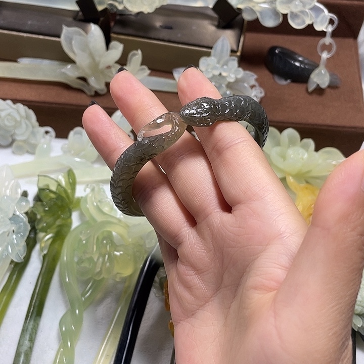 蛇纹石玉合金发饰