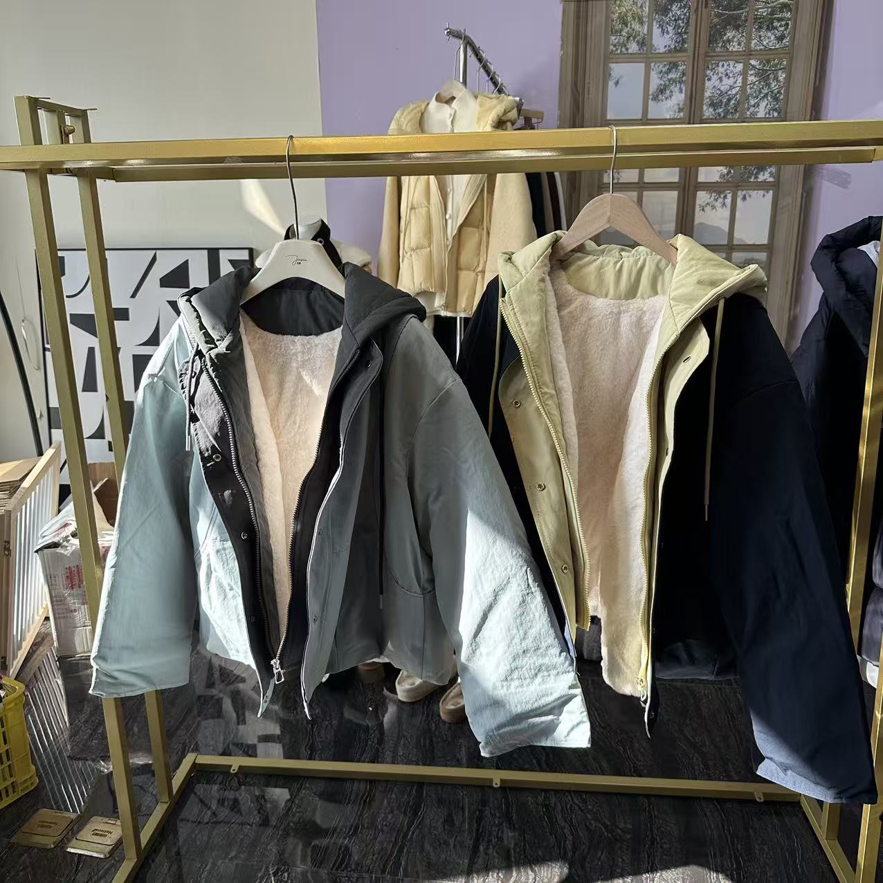 DM【奇迹】秋冬新款爆款连帽假两件卫衣外套25677