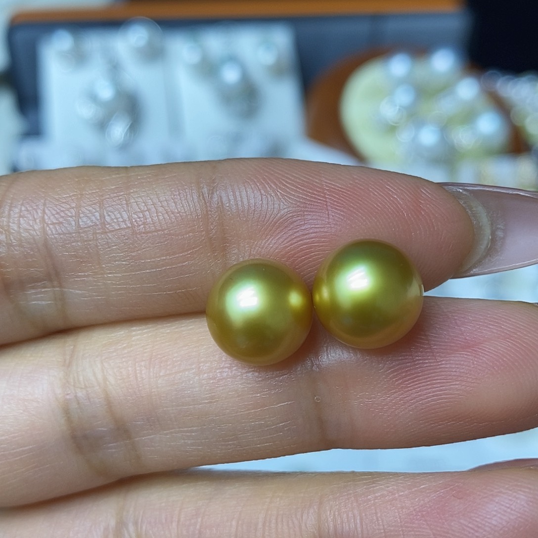 海水珍珠耳饰18K金镶嵌金珠