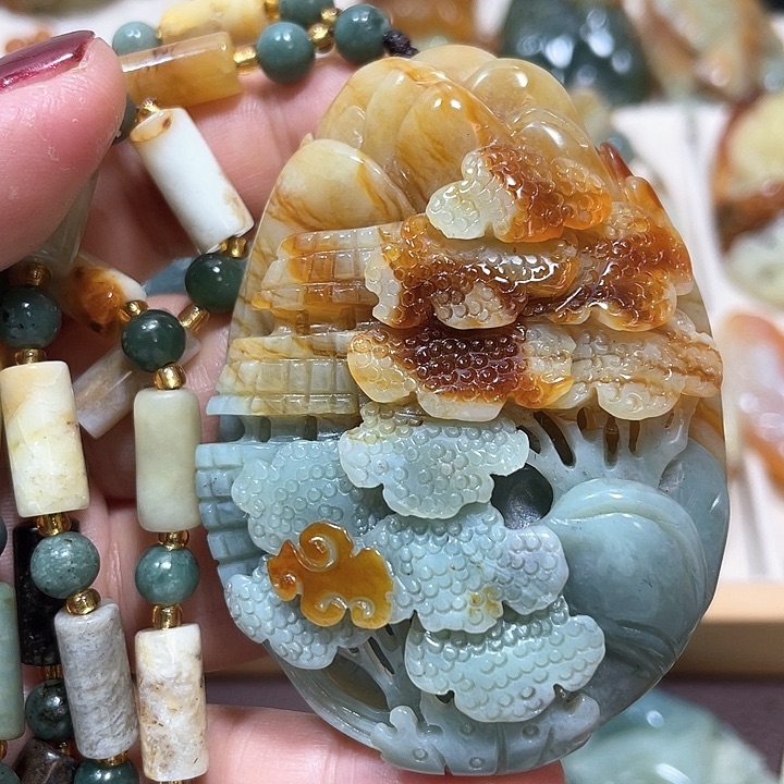 岫玉吊坠(赠链)未镶嵌