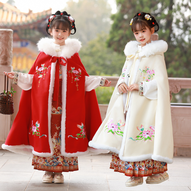 女童原创斗篷披风外套新款加绒加厚冬季古风唐装儿童龙年拜年服
