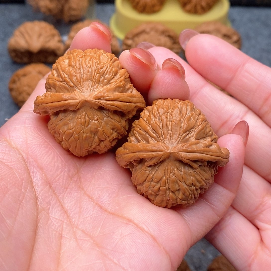 文玩核桃把件精品白狮子41全品