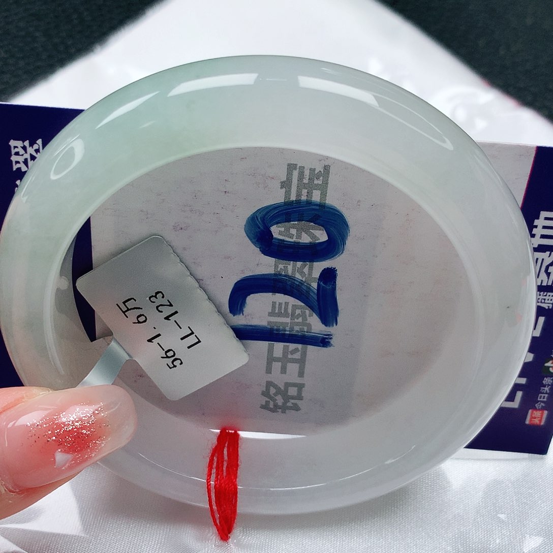 翡翠手镯未镶嵌缅甸天然a货翡翠