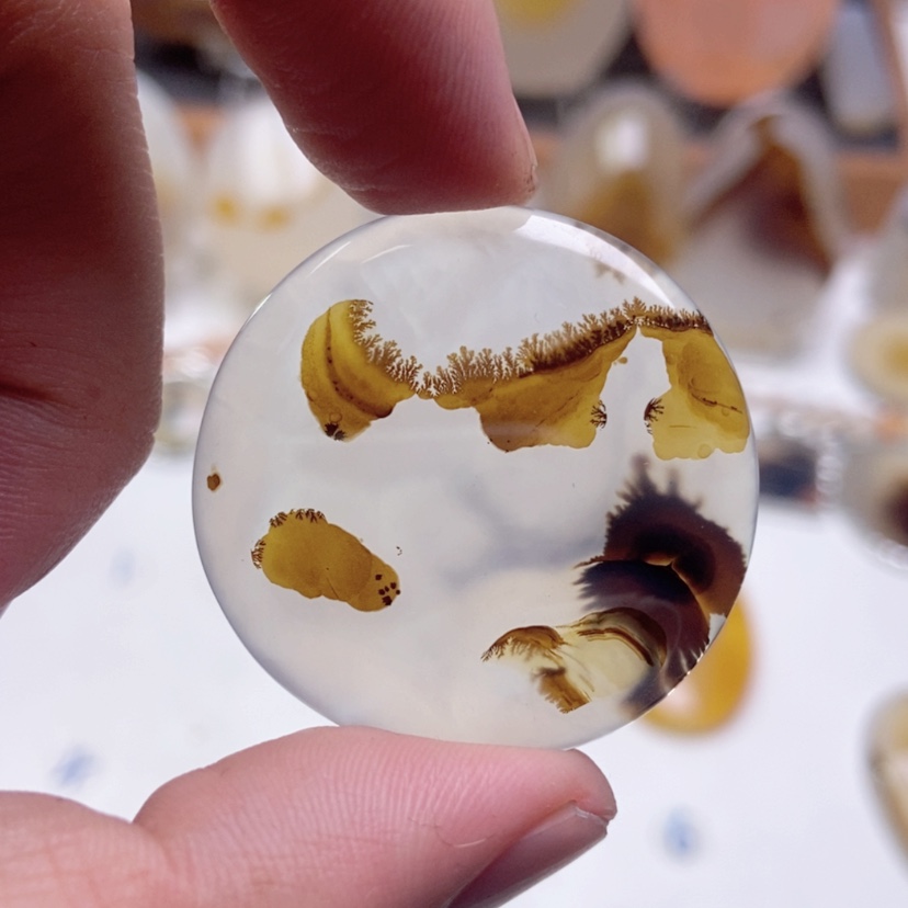 【闪购商品】玛瑙/玉髓颈饰未镶嵌有瑕疵