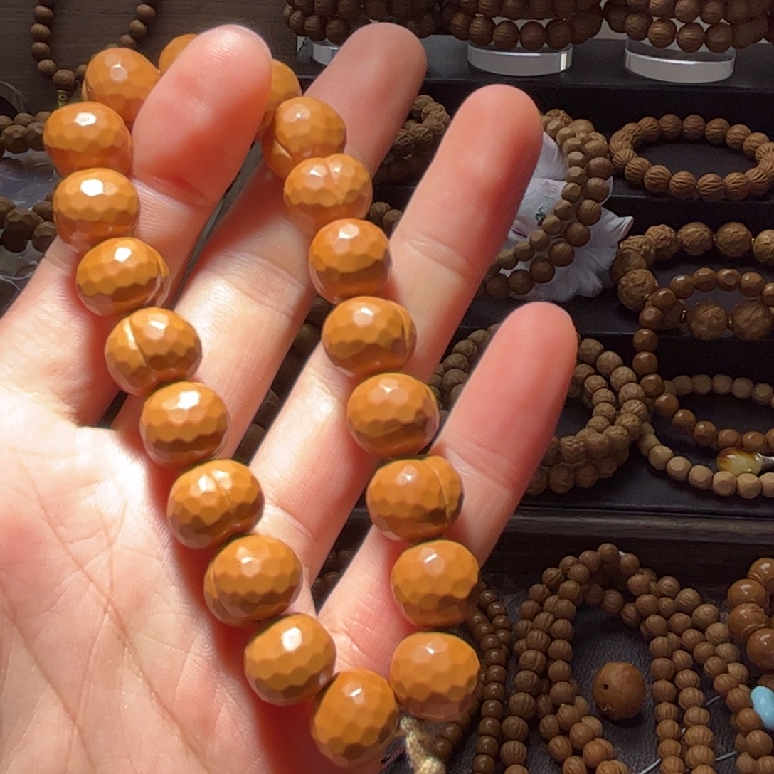 猴头核桃吊坠星光屁桃全品无瑕无药