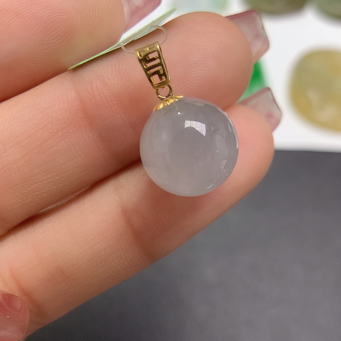 翡翠颈饰18K金镶嵌吊坠