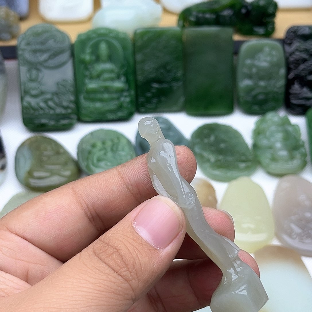 和田玉挂件未镶嵌