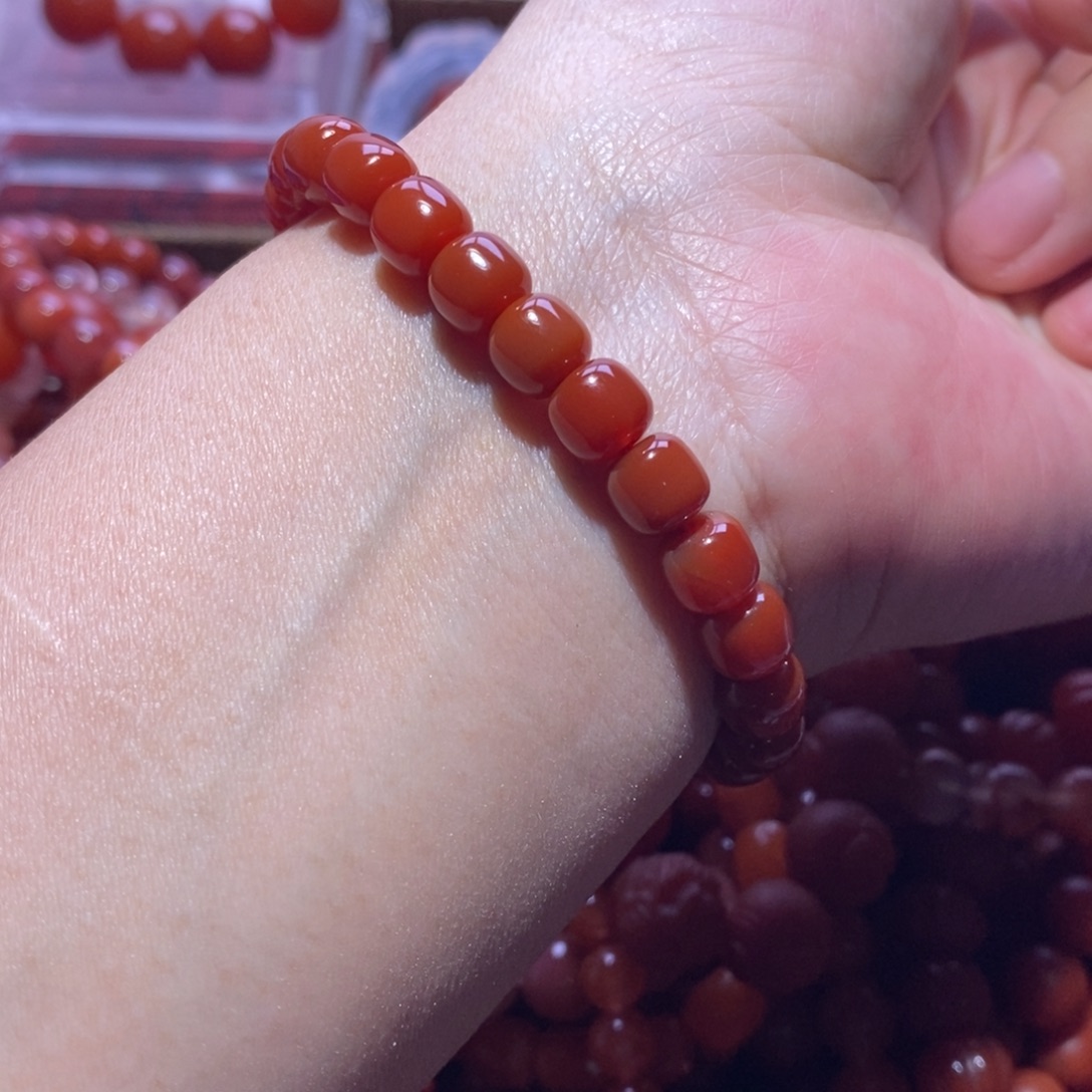 南红玛瑙未镶嵌手链卡7.5