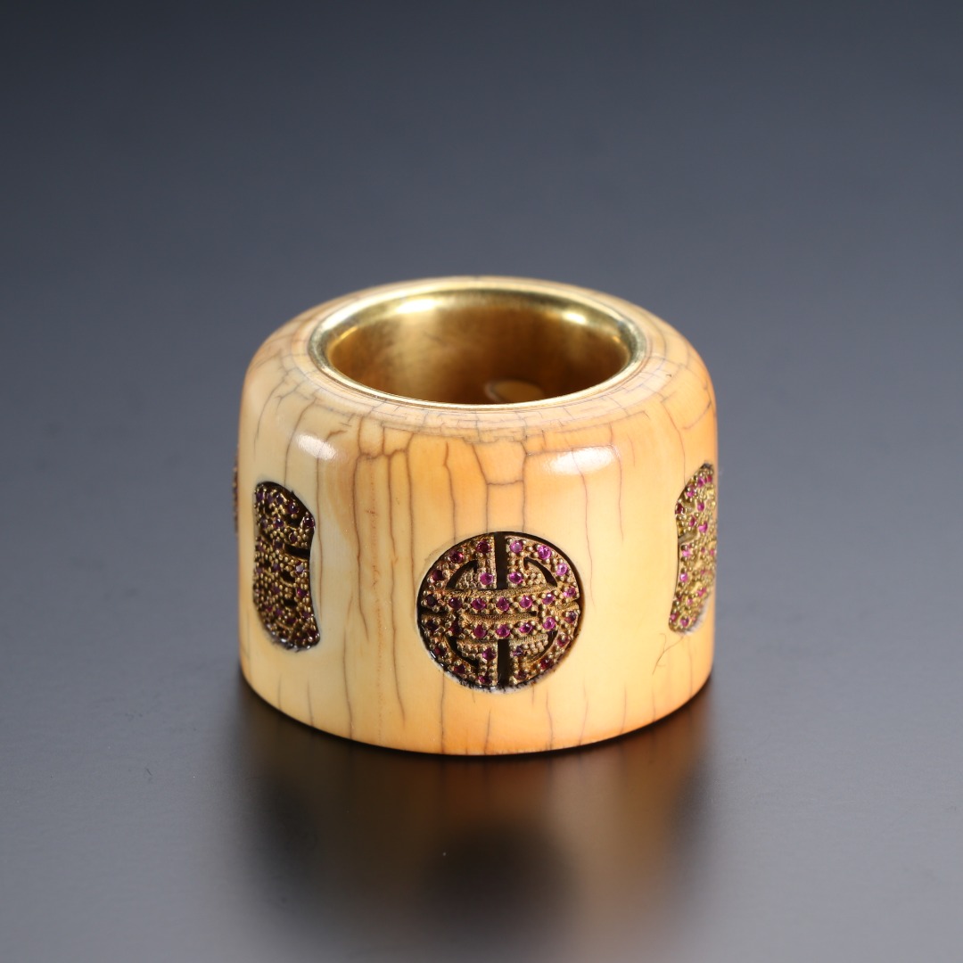 《博古文物》-银鎏金-嵌宝石扳指-Xx-250114