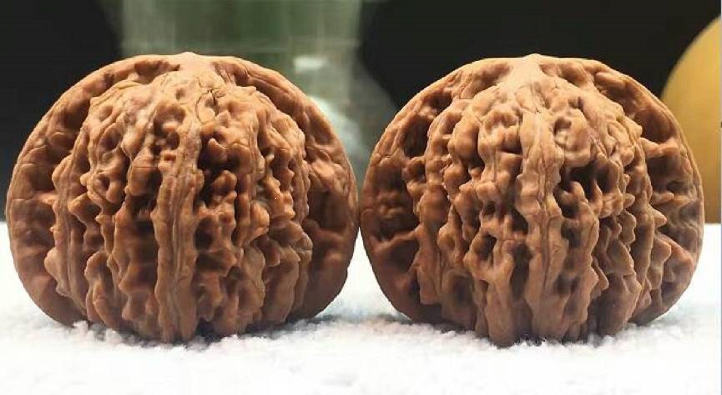 南疆石文玩核桃45mm到49mm左右把玩佳品