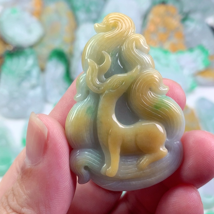 吊坠(不含链)未镶嵌翡翠