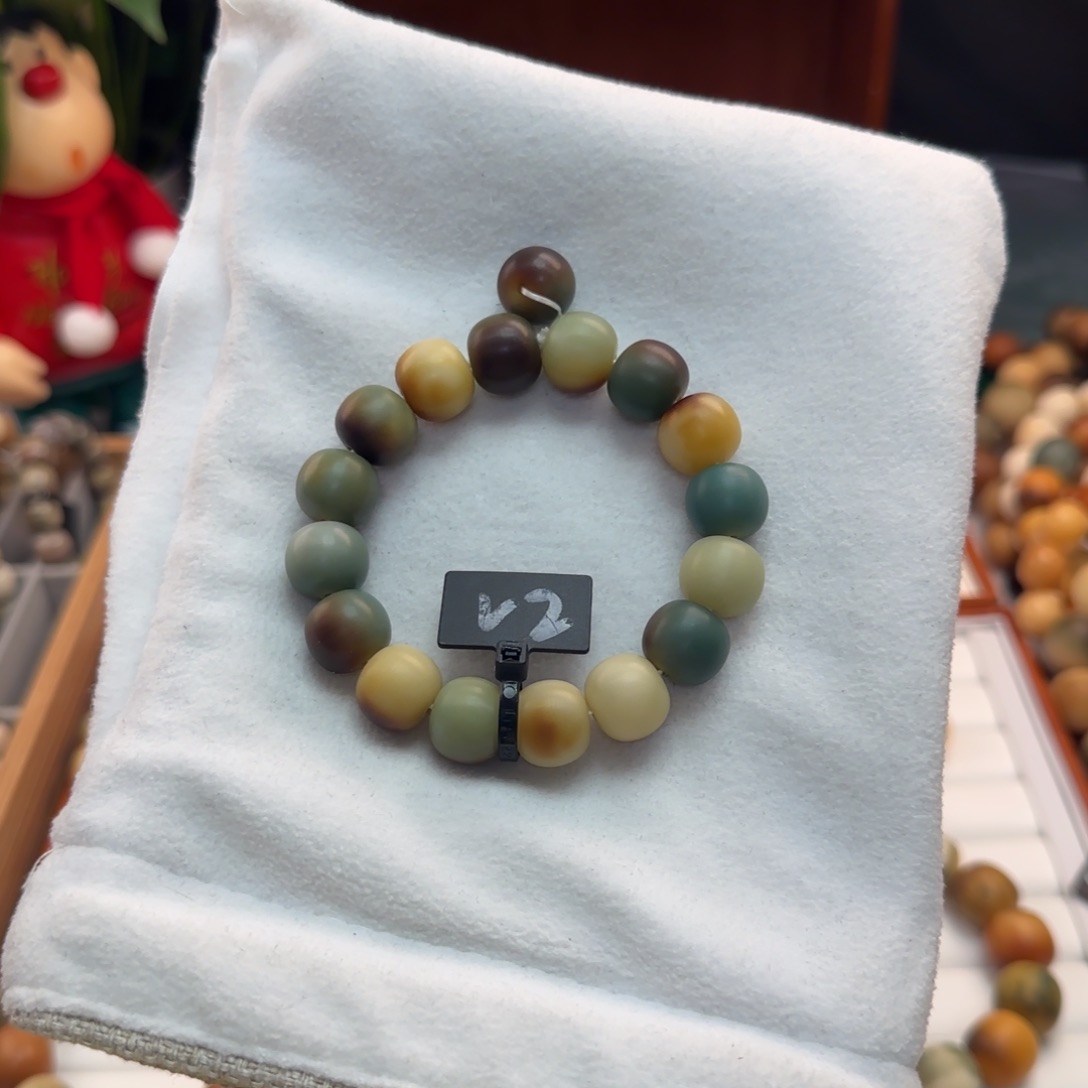 菩提根/象牙果手串卡14微瑕绿芭蕉干磨2