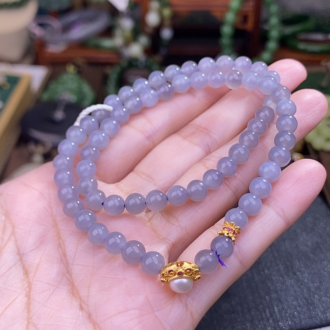 和田玉烟紫老料清货价约6MM手链未镶嵌