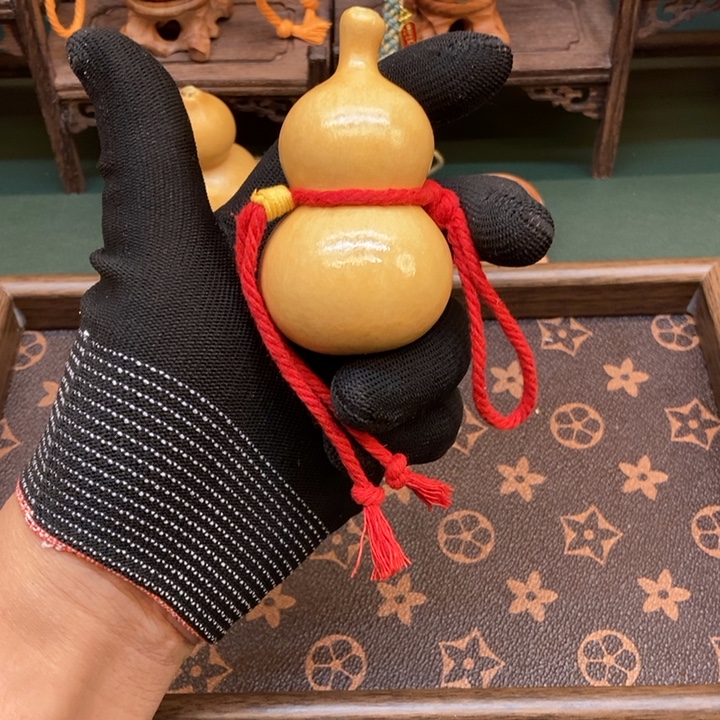 奕***妘葫芦00000000000000058