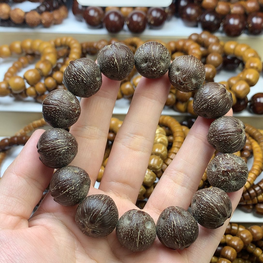 【闪购商品】紫金鼠吊坠山*18………………