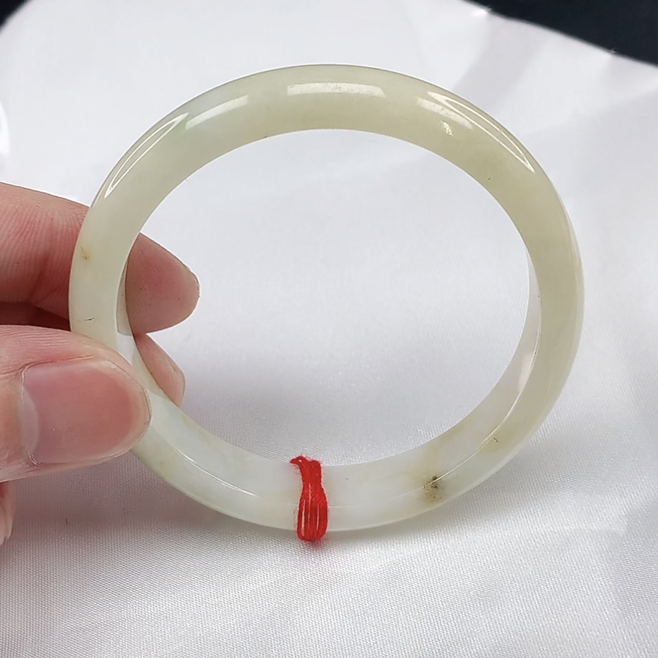 缅甸天然翡翠a货手镯，圈53.2（5032）正