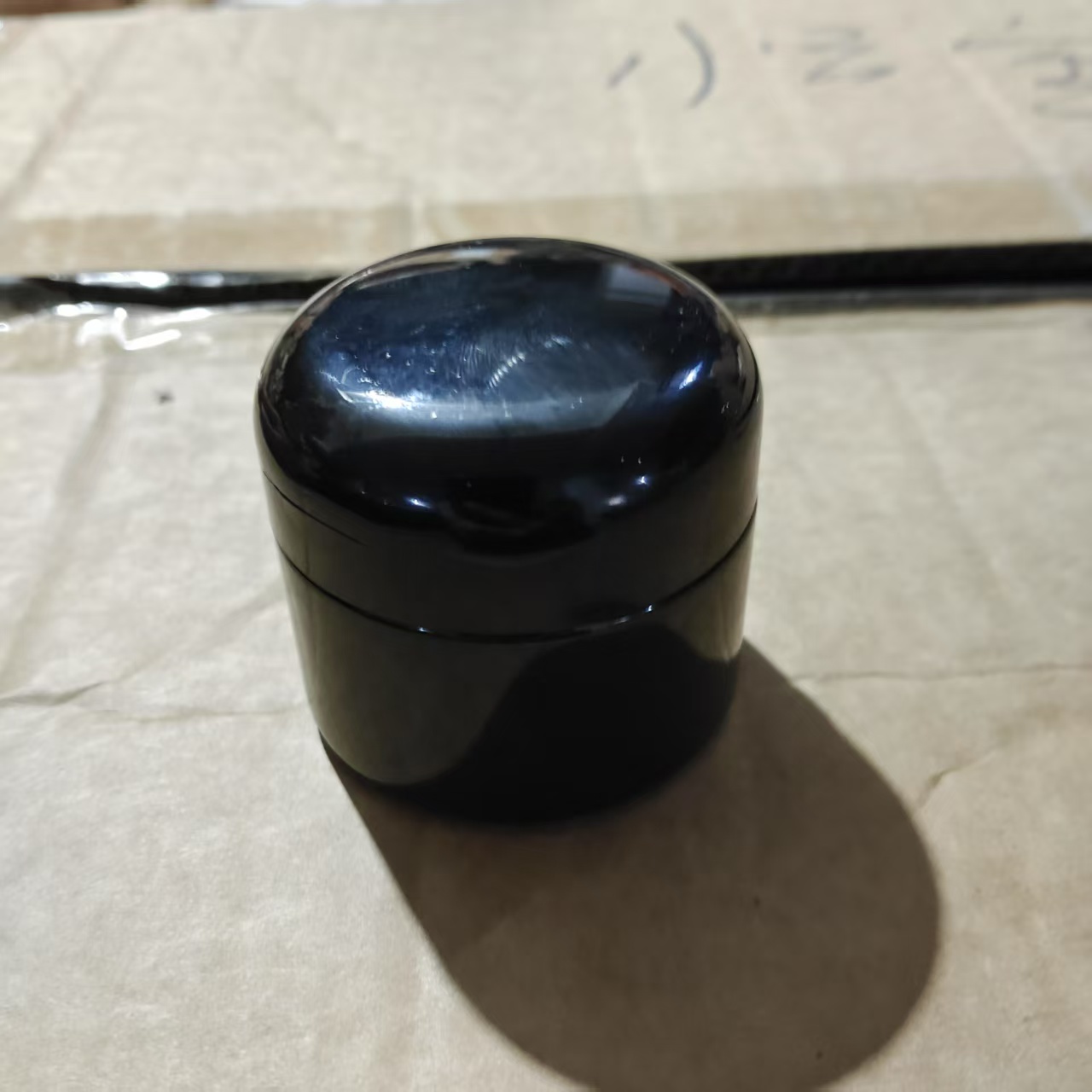 香膏  黄色膏体香膏