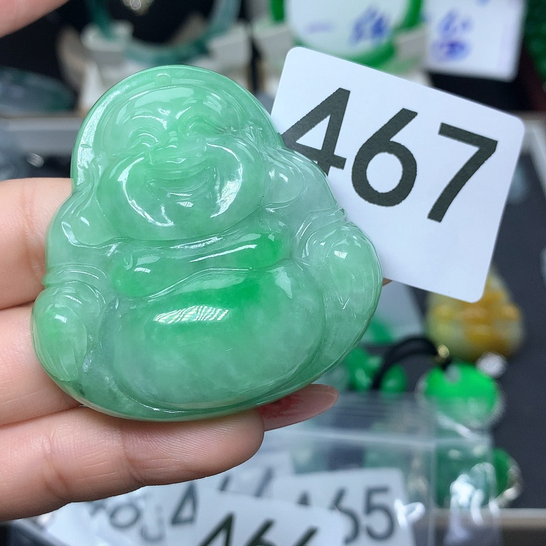 翡翠吊坠(赠链)未镶嵌