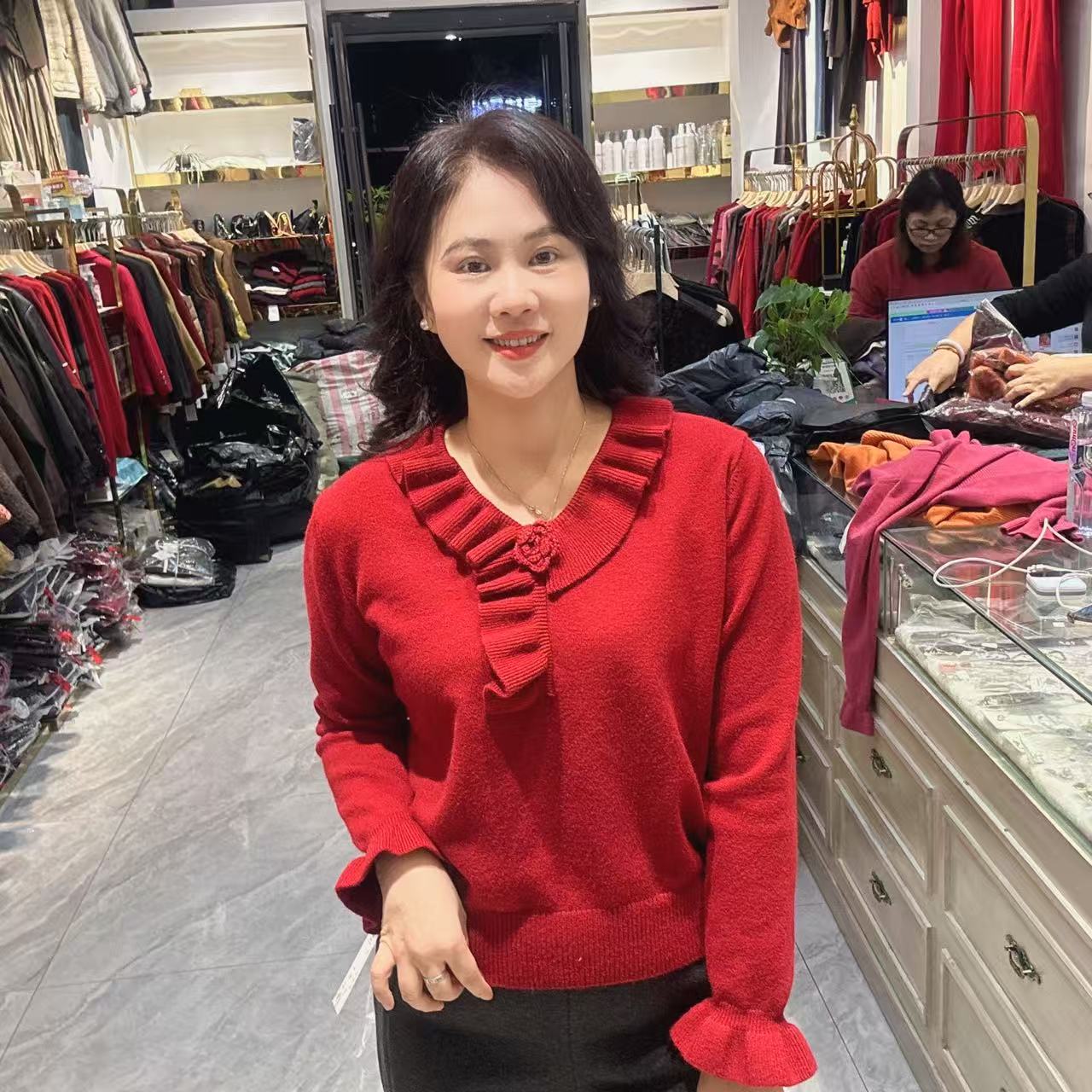 10-25573韩版V领毛衣57长