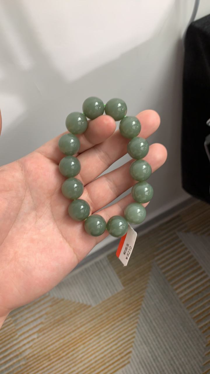 A14纯天然和田玉新疆且末料卡16手串