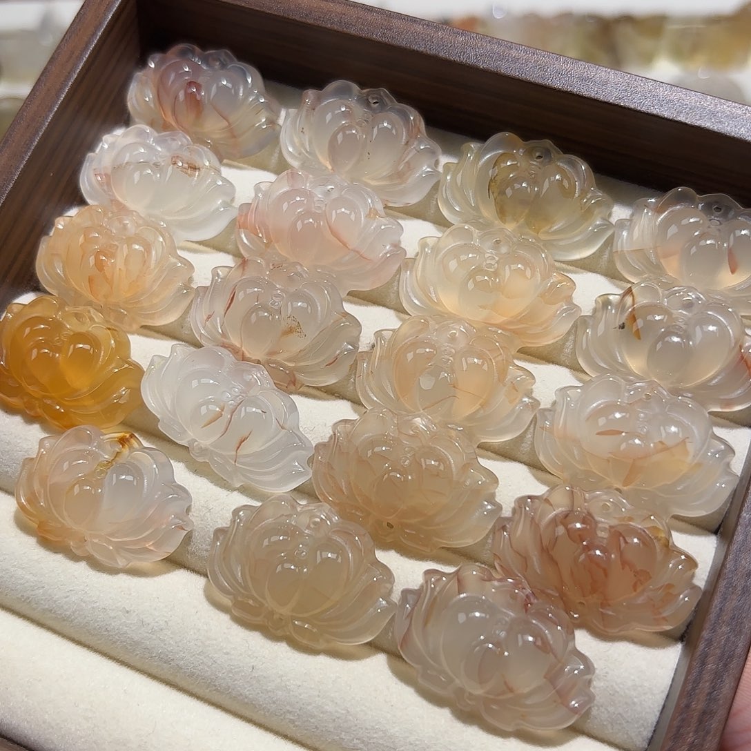 玛瑙/玉髓未镶嵌颈饰