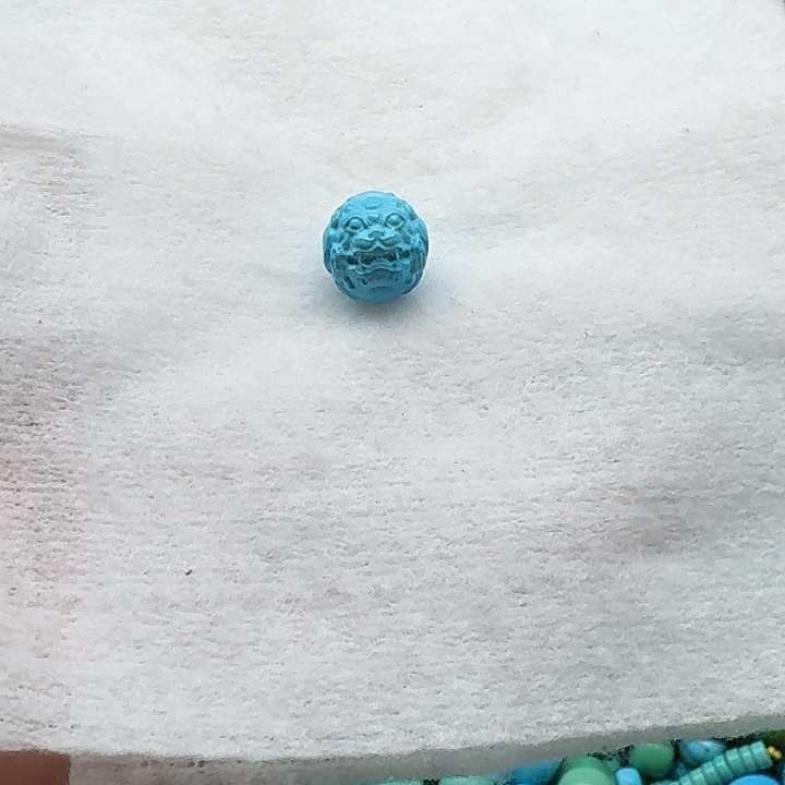 卡11/12➕蓝貔貅单珠一颗