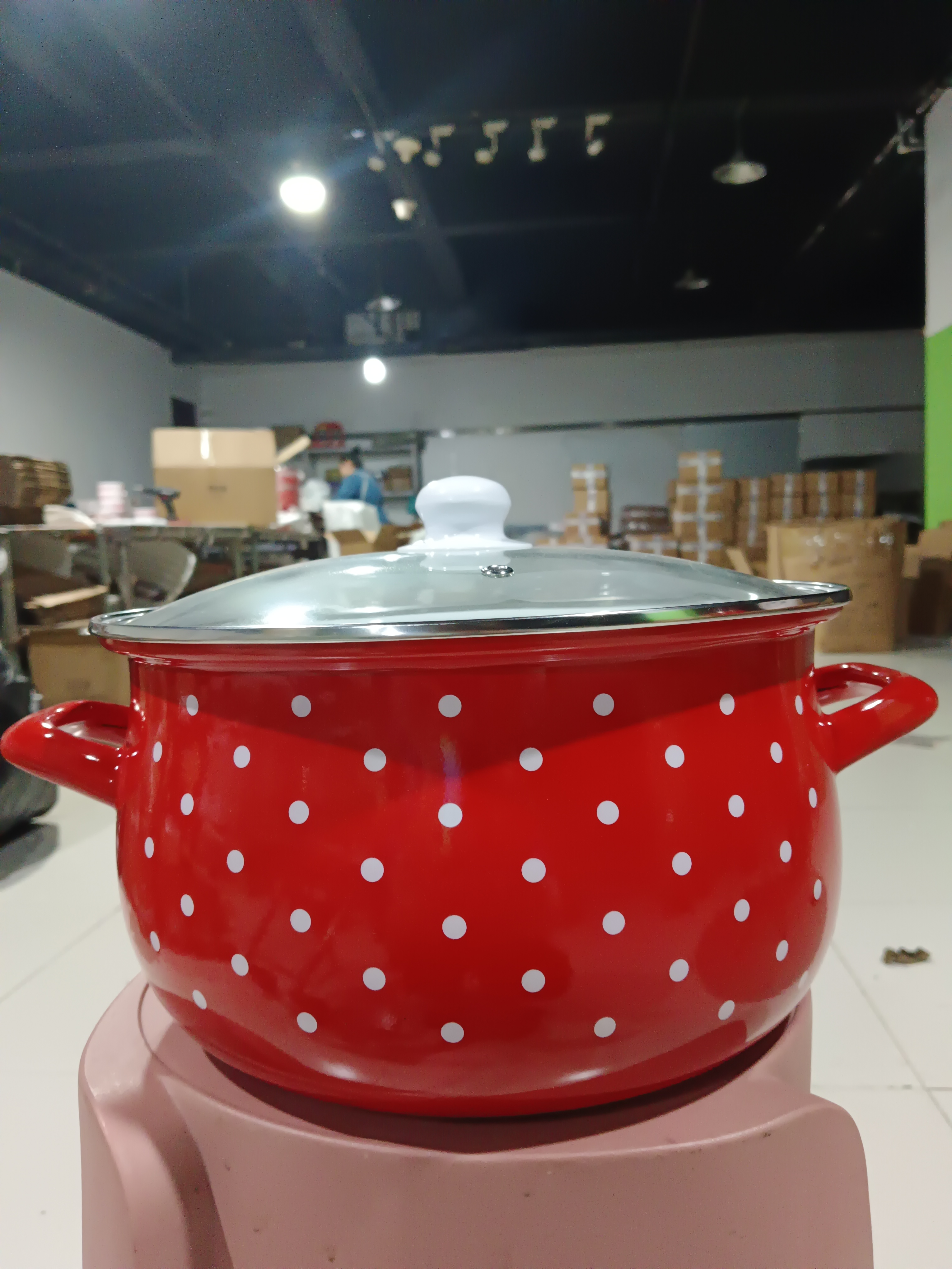 26口径搪瓷红点点锅玻璃盖瑕疵处理随机发