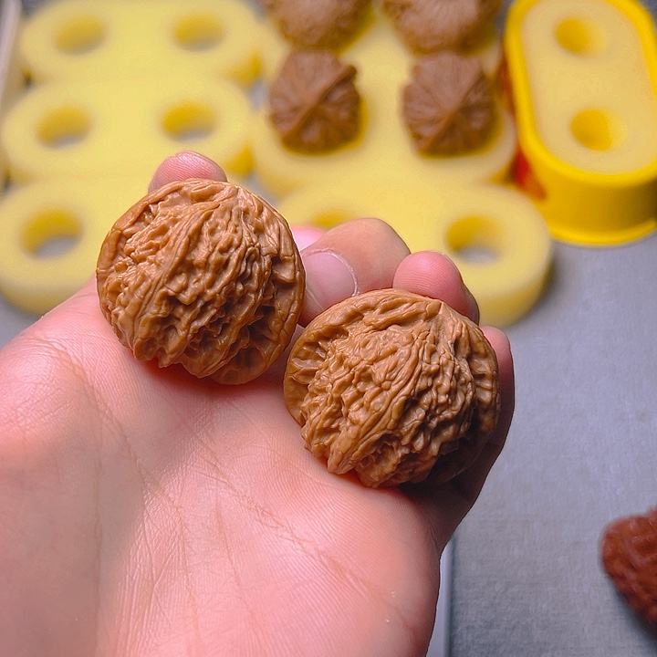 把件文玩核桃白狮子