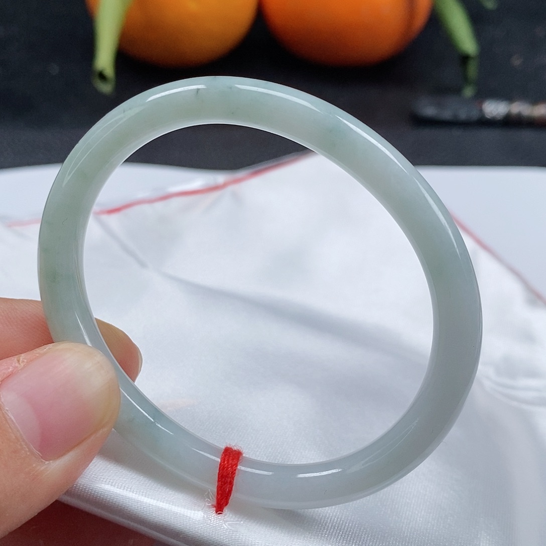 【闪购商品】翡翠手镯（贵妃镯）未镶嵌249号