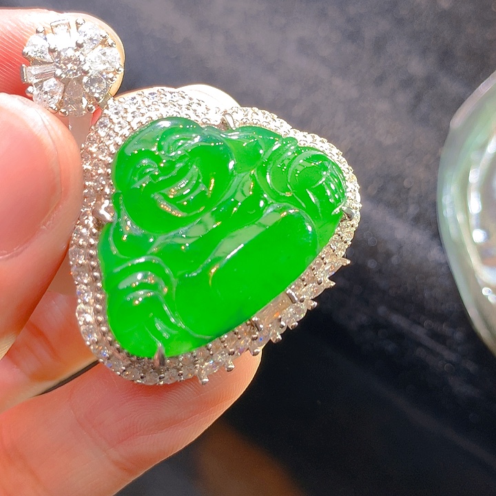 【闪购商品】翡翠颈饰银S925镶嵌翡翠