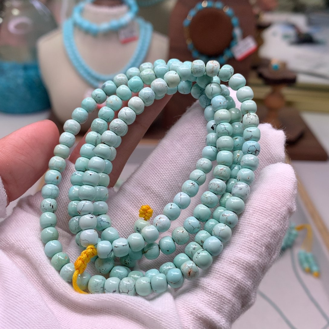 绿松石配饰未镶嵌