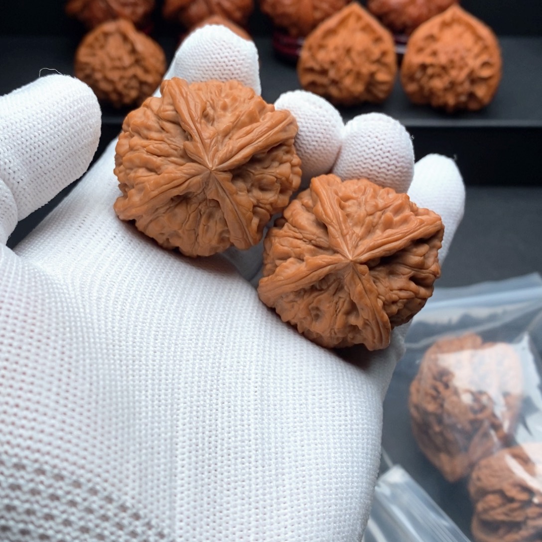 把件桃核43全品四棱