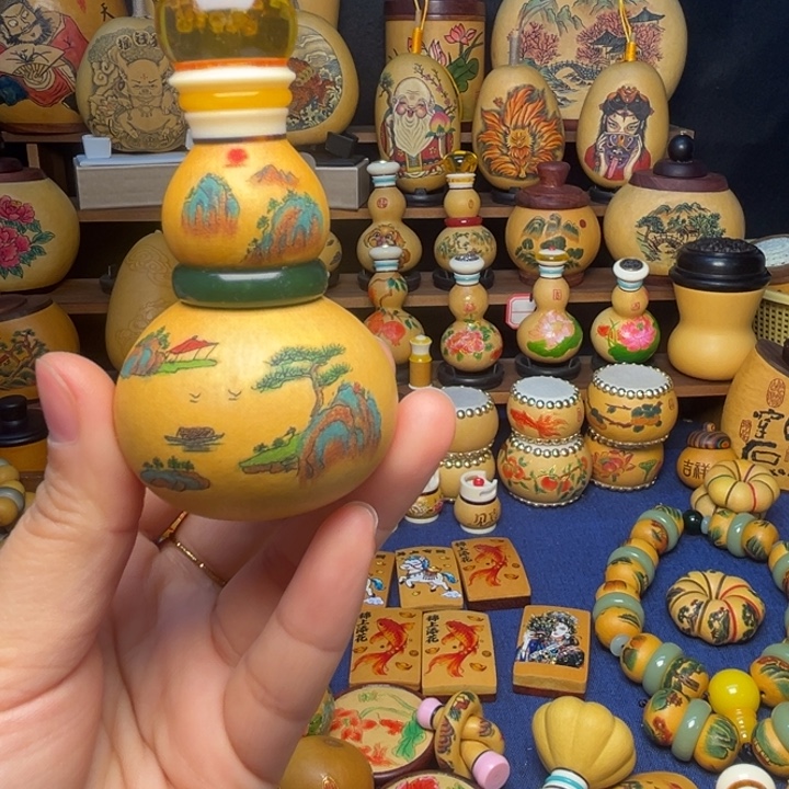 大叶紫檀（黑酸枝木类）