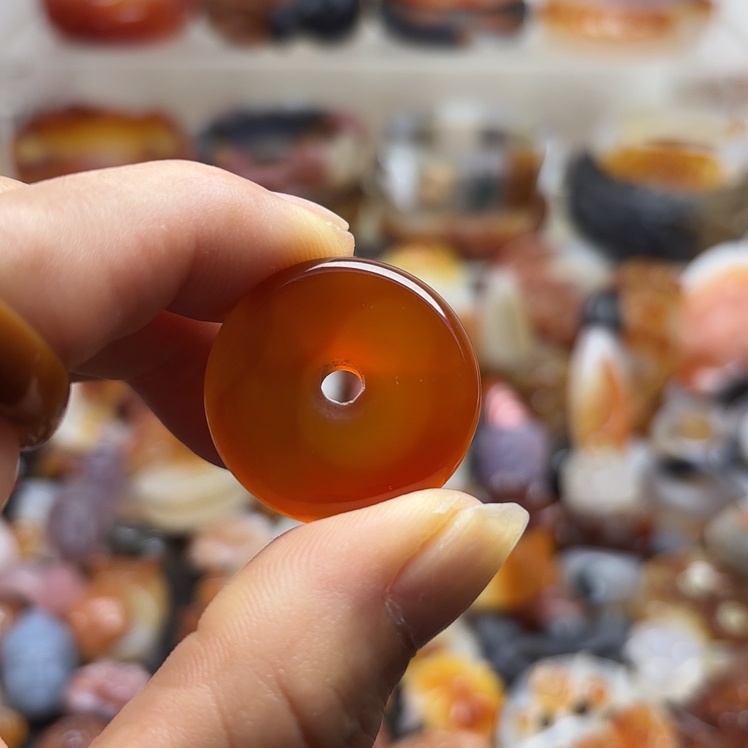 玛瑙/玉髓未镶嵌吊坠(不含链)