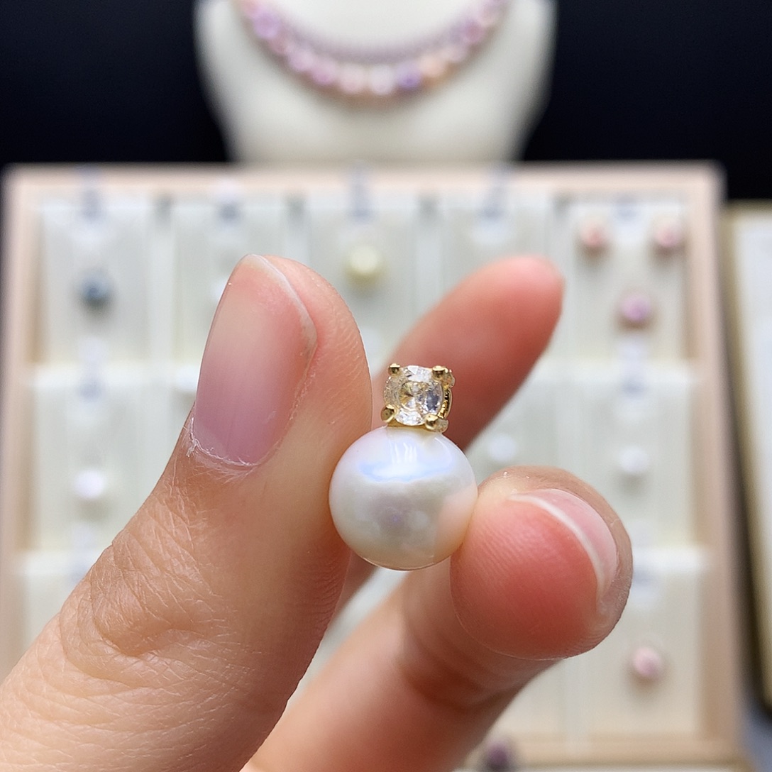 合金吊坠(赠链)淡水珍珠