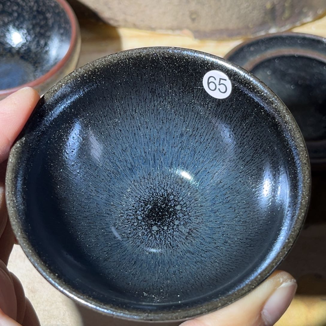 茶盏义兴龙窑坚持真柴烧