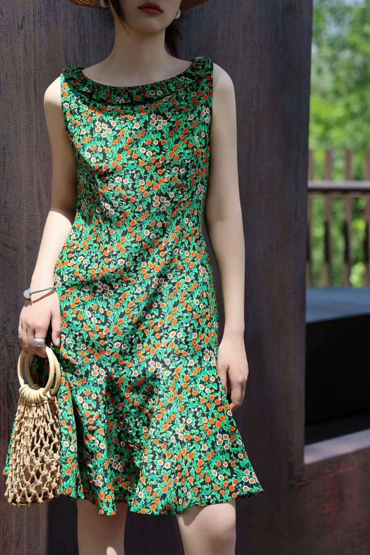 夏季无袖真丝碎花连衣裙女