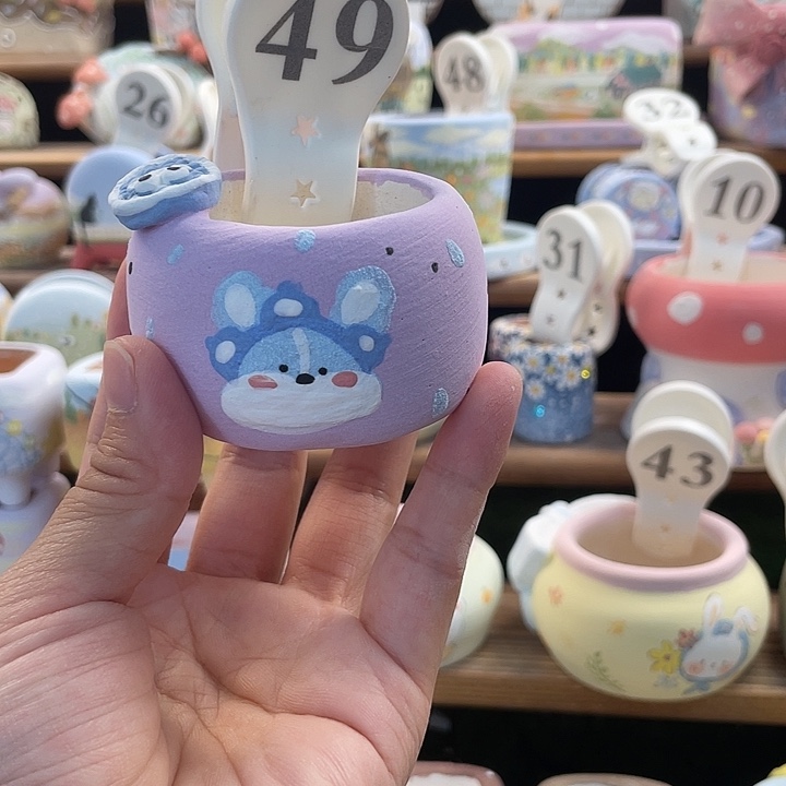 49……手工手绘花盆