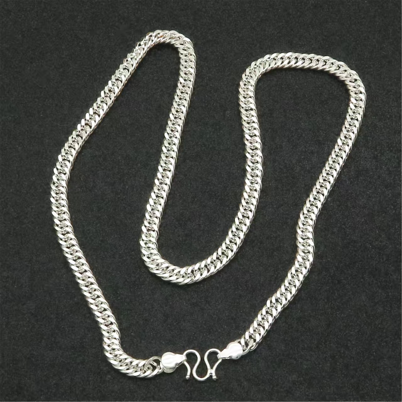 【抓紧处理】定制重工款气质风年味生肖挂饰703 古巴马鞭